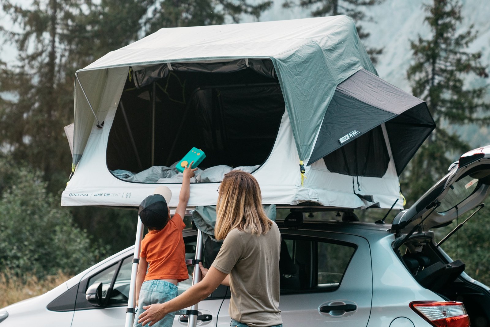 Roof top tent, Fresh & Black, 2 people
